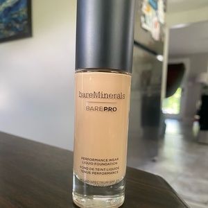 bareMinerals BarePRO Liquid Foundation